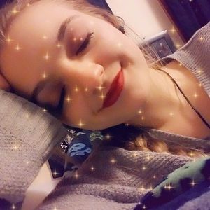 Meet your Posher, Magdelena